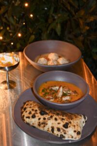 +2h_restaurant_athens